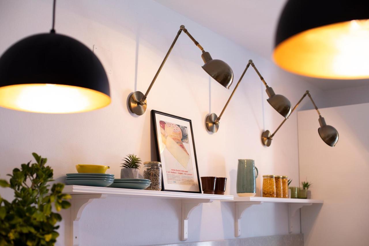 Apartman Luri Sutivan Bagian luar foto