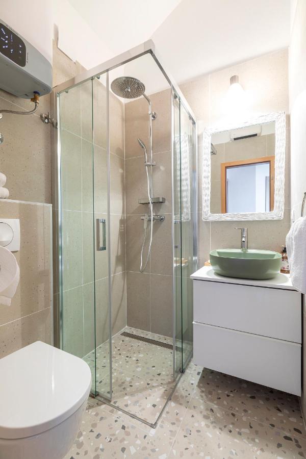 Apartman Luri Sutivan Bagian luar foto